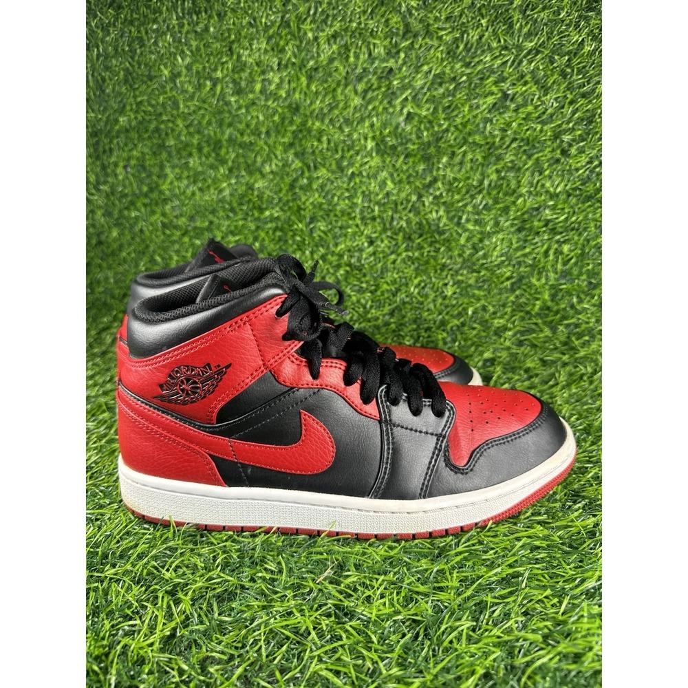 Jordan Air Jordan 1 Mid Mens 8.5 Black Red Banned Bred Sneakers 554724-074